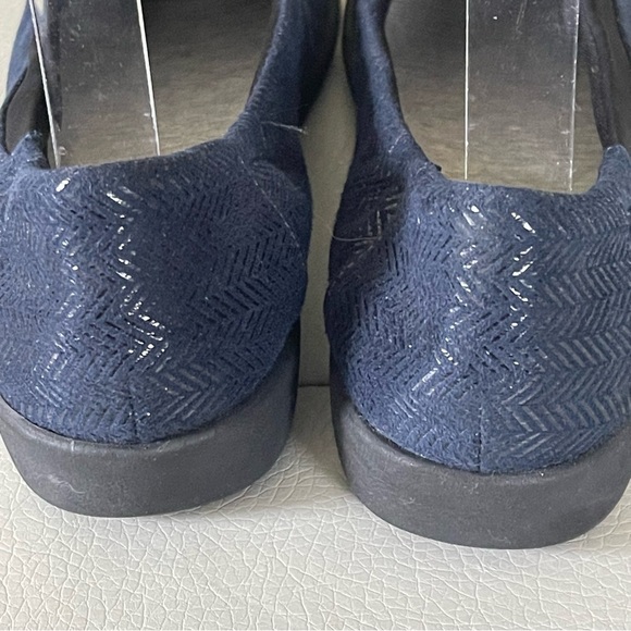 Clarks Sillian Jetay navy blue size 8 NWOT cloud steppers - Picture 6 of 10